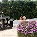 Anna Maria Вилла *