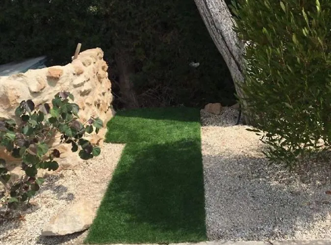 Anna Maria Villa Coral Bay