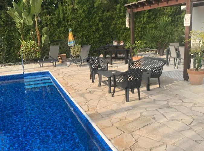 Villa Anna Maria Coral Bay