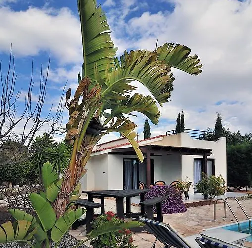 Anna Maria Villa Coral Bay